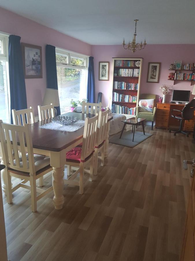 Hollybanks Apartment Moycullen ภายนอก รูปภาพ